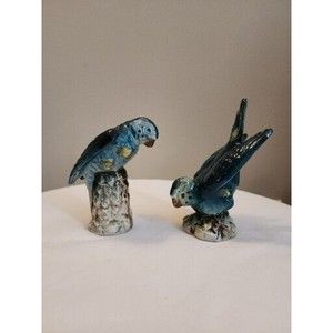 Vintage Japan Mid-Century Pottery Art Blue Parrot Parakeet Salt & Pepper Shakers